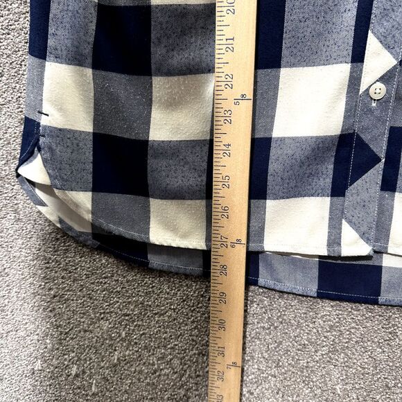 Vineyard Vines Chilmark Button Top Women 10 Blue Buffalo Plaid Relaxed Flannel - Picture 10 of 15